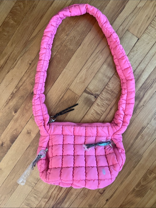 FP Movement by Free People Handbags - NEW Free People x FP Movement Quilted Baby Carryall Bag bubblegum pink